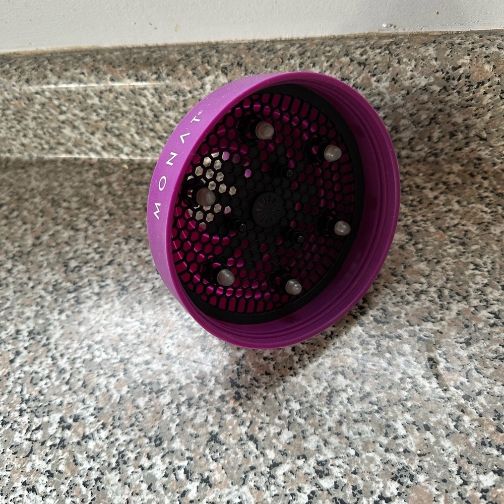 Monat | Purple Silicone Collapsible Curl Diffuser Attachment
